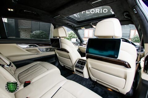 BMW 7 Series M760LI XDRIVE V12 8