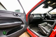 Volvo XC60 D4 R-DESIGN PRO AWD 26
