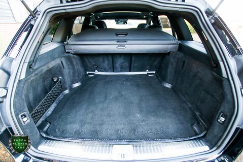 Mercedes-Benz C Class C63S AMG PREMIUM 39