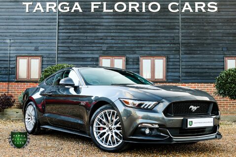 Ford Mustang GT 5.0 V8 Manual 1