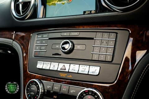 Mercedes-Benz SL Class SL 400 AMG LINE 25