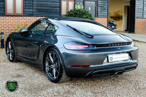 Porsche 718 Cayman PDK 82