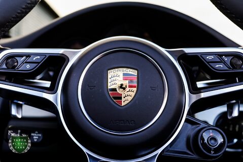 Porsche 911 CARRERA S PDK 25