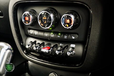 Mini Clubman JOHN COOPER WORKS ALL4 WHITE SILVER SPECIAL EDITION (1 of 300) 11
