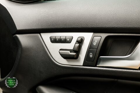 Mercedes-Benz C Class C63 AMG 25