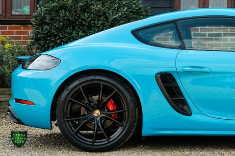 Porsche 718 Cayman 2.5 GTS PDK 3