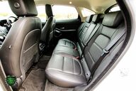 Jaguar E-Pace 2.0 SE AWD 39