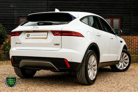 Jaguar E-Pace 2.0 SE AWD 8