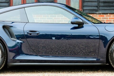 Porsche 911 3.8 TURBO PDK 5