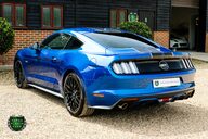 Ford Mustang 5.0 V8 GT 77