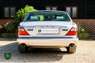 Jaguar XJ SOVEREIGN 3.2 V8 SWB 9