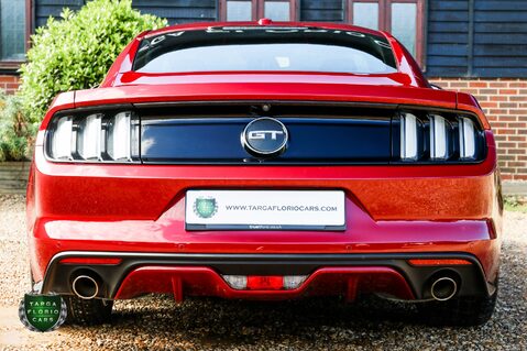 Ford Mustang GT 5.0 V8 Manual 10