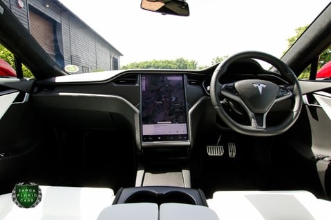 Tesla Model S Performance Ludicrous 4WD 19