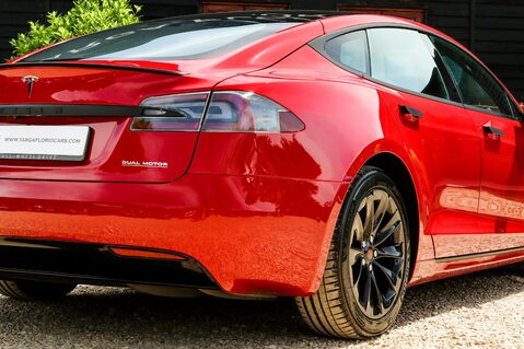 Tesla Model S Performance Ludicrous 4WD 63