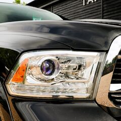 Dodge Ram 1500 5.7 HEMI V8 1