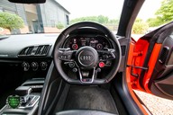 Audi R8 V10 PLUS QUATTRO 18