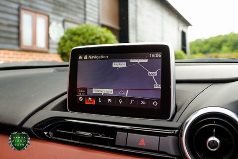 Mazda MX-5 2.0 RF SPORT NAV 25