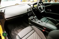 Audi R8 V10 PLUS QUATTRO 36