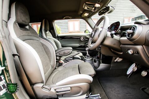 Mini Hatch JOHN COOPER WORKS 2.0 ANNIVERSARY EDITION 18
