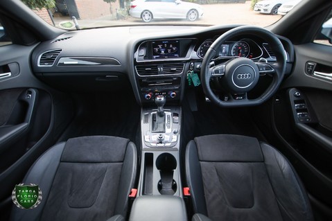 Audi RS4 AVANT 4.2 FSI QUATTRO 14