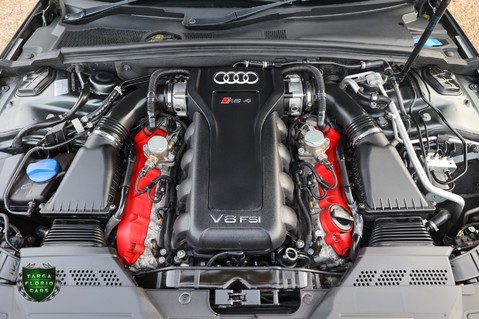 Audi RS4 AVANT 4.2 FSI QUATTRO 41