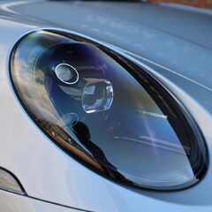 Porsche 911 CARRERA 4 GTS PDK 1