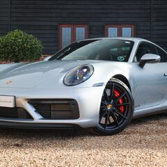 Porsche 911 CARRERA 4 GTS PDK 2