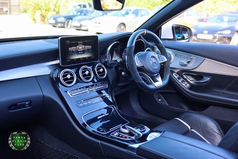Mercedes-Benz C Class AMG C 63 S PREMIUM 32