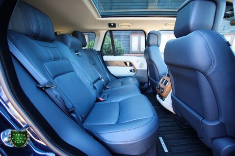 Land Rover Range Rover 4.4 SDV8 VOGUE SE 25