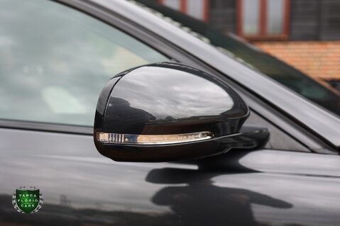 Jaguar XE 2.0 R-SPORT 48