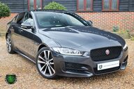 Jaguar XE 2.0 R-SPORT 41