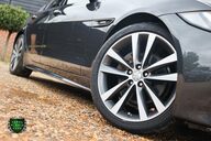 Jaguar XE 2.0 R-SPORT 42