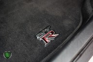 Nissan GT-R 3.8 PRESTIGE 27