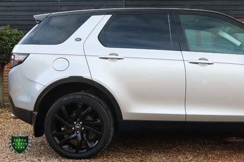 Land Rover Discovery Sport 2.0 TD4 HSE BLACK 10