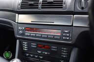 BMW M5 E39 4.9 V8 32