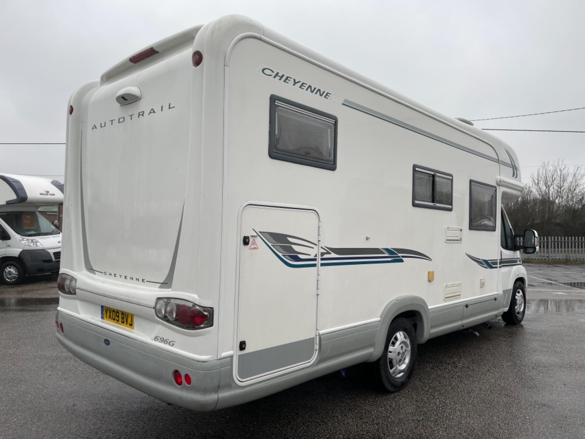 Used 2009 AutoTrail Cheyenne 696G for sale AMC MotorCaravans
