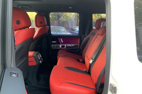 Mercedes-Benz G Series AMG G 63 4MATIC - CARBON TRIM -NIGHT PACK- DESIGNO BENGAL RED LEATHER 31