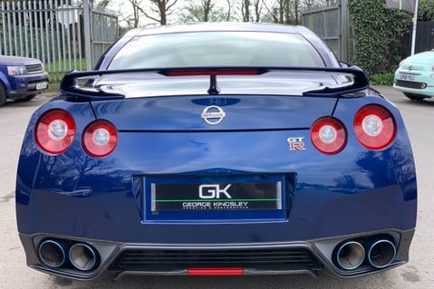 Nissan GT-R V6 - LOW MILEAGE - FULL GTR SPECIALIST SERVICE HISTORY 6