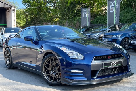 Nissan GT-R V6- LOW MILEAGE - FULL GTR SPECIALIST SERVICE HISTORY 1