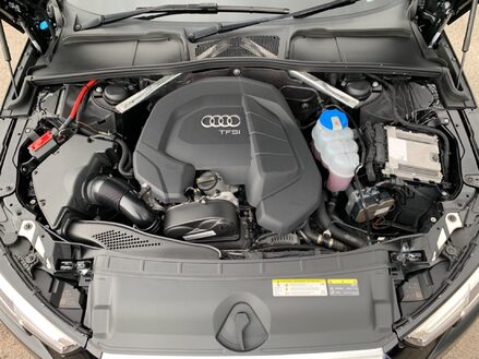 Audi A4 1.4 TFSI S-LINE (148 BHP)