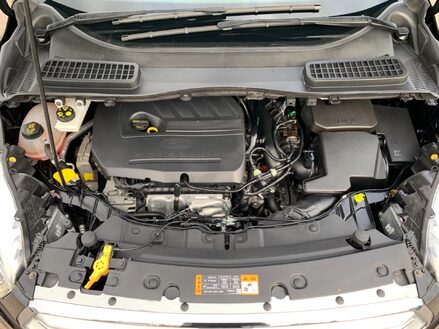 Ford Kuga TITANIUM