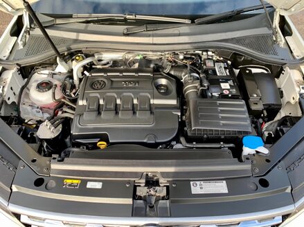 Volkswagen Tiguan SEL TDI BMT
