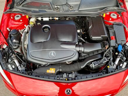 Mercedes-Benz A Class A 180 AMG LINE PREMIUM PLUS