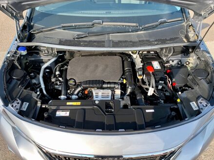 Peugeot 3008 PURETECH S/S ALLURE
