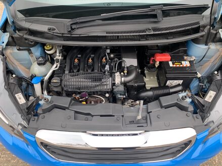 Peugeot 108 PURETECH ALLURE