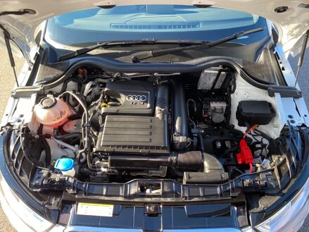 Audi A1 SPORTBACK TFSI S LINE NAV