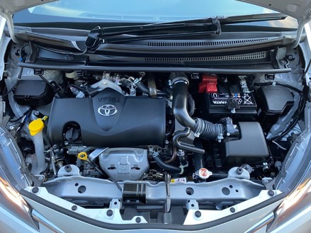 Toyota Yaris VVT-I ICON TECH 