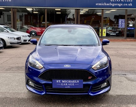 Ford Focus ST-3 5