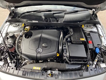 Mercedes-Benz GLA Class GLA220 CDI 4MATIC AMG LINE PREMIUM