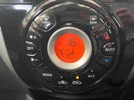Nissan Note ACENTA PREMIUM 26